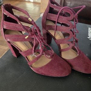 Christian Siriano Women's Burgundy Criss-Cross Pump Heel Shoes 8.5M
